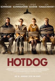 دانلود فیلم Hot Dog 2018102951-1635029908