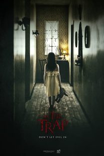 دانلود فیلم In the Trap 201939631-1908581551