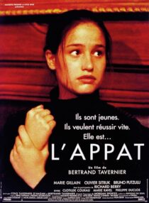 دانلود فیلم The Bait 1995397926-315780493