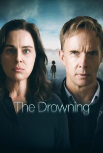 دانلود سریال The Drowning406082-1442799262